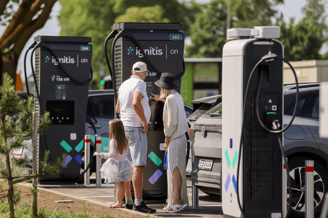 Ignitis ON Palangos elektromobilių įkrovimo parkas.